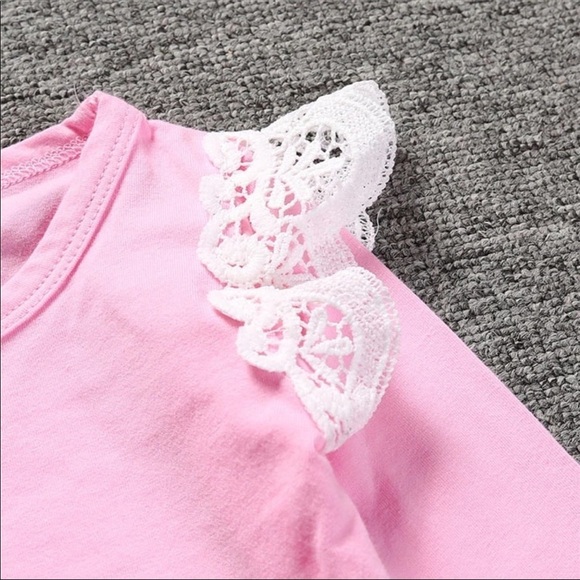 Cute pink shirt with ruffle lace detail on sleeve - Picture 2 of 3